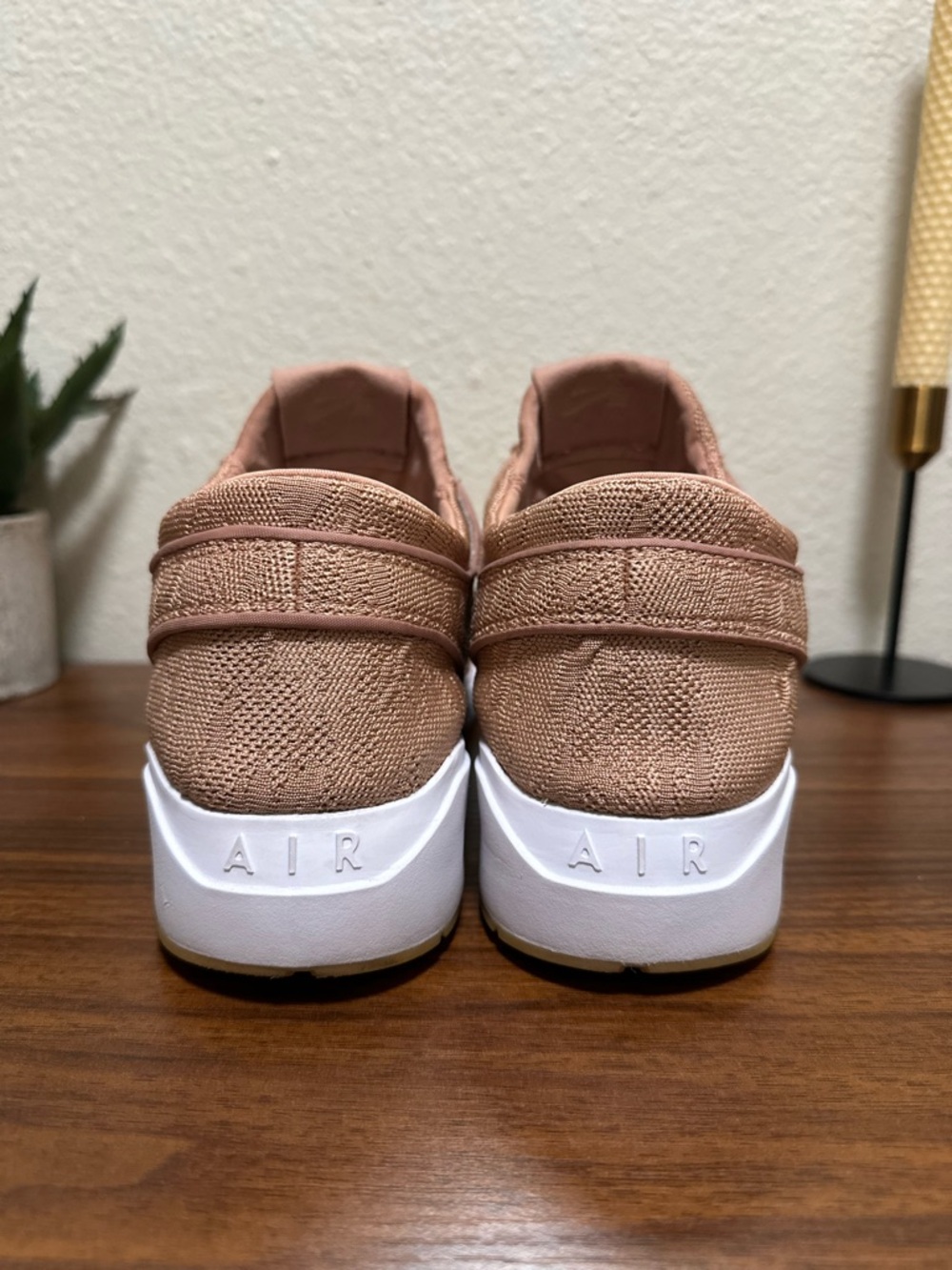 Nike SB Air Max Stefan Janoski 2 Rose White Gum AQ7477-600 Men’s 11 - Picture 4 of 8